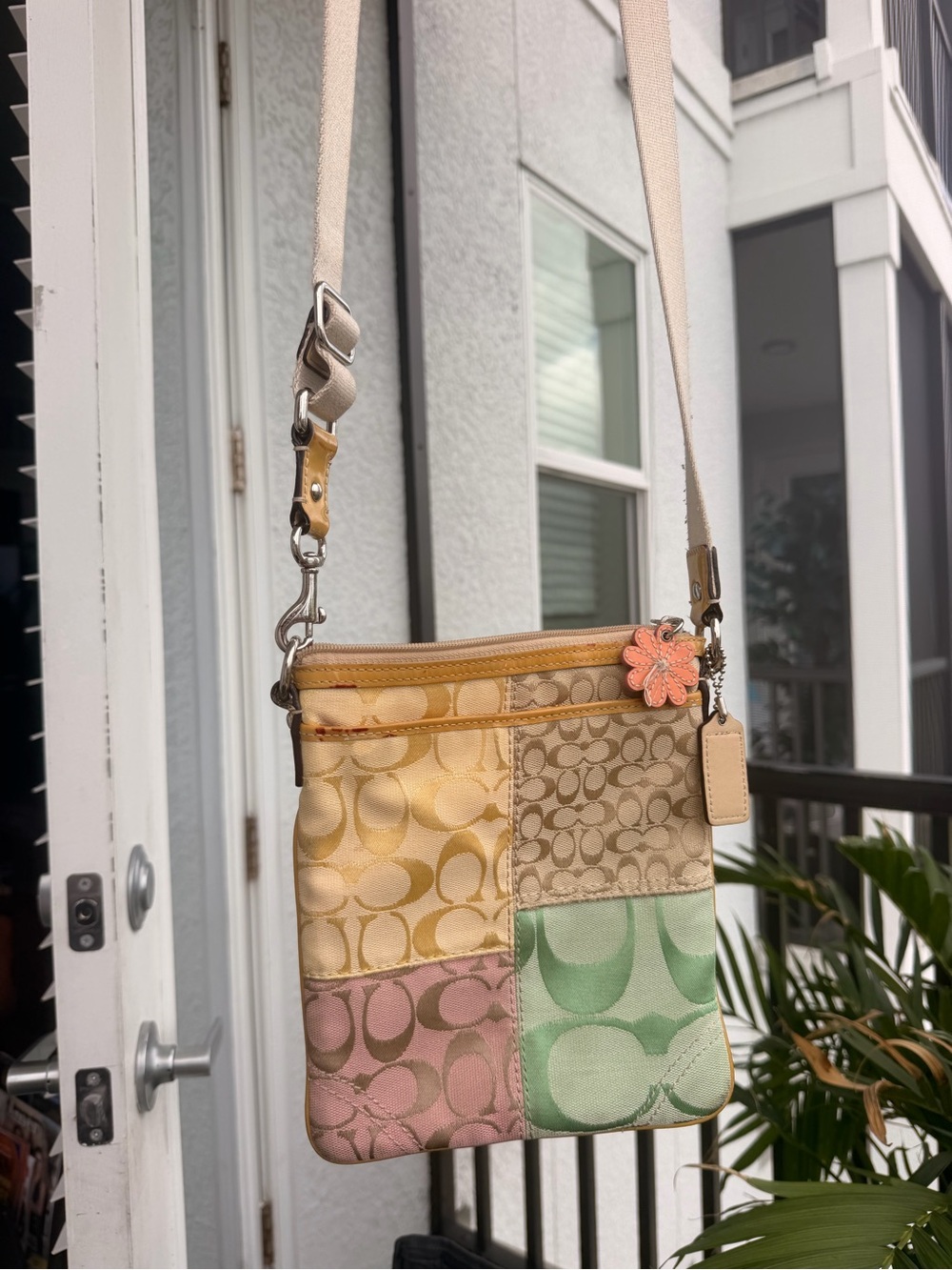 Coach Patchwork Signature Crossbody in Pastel Multi-Tone